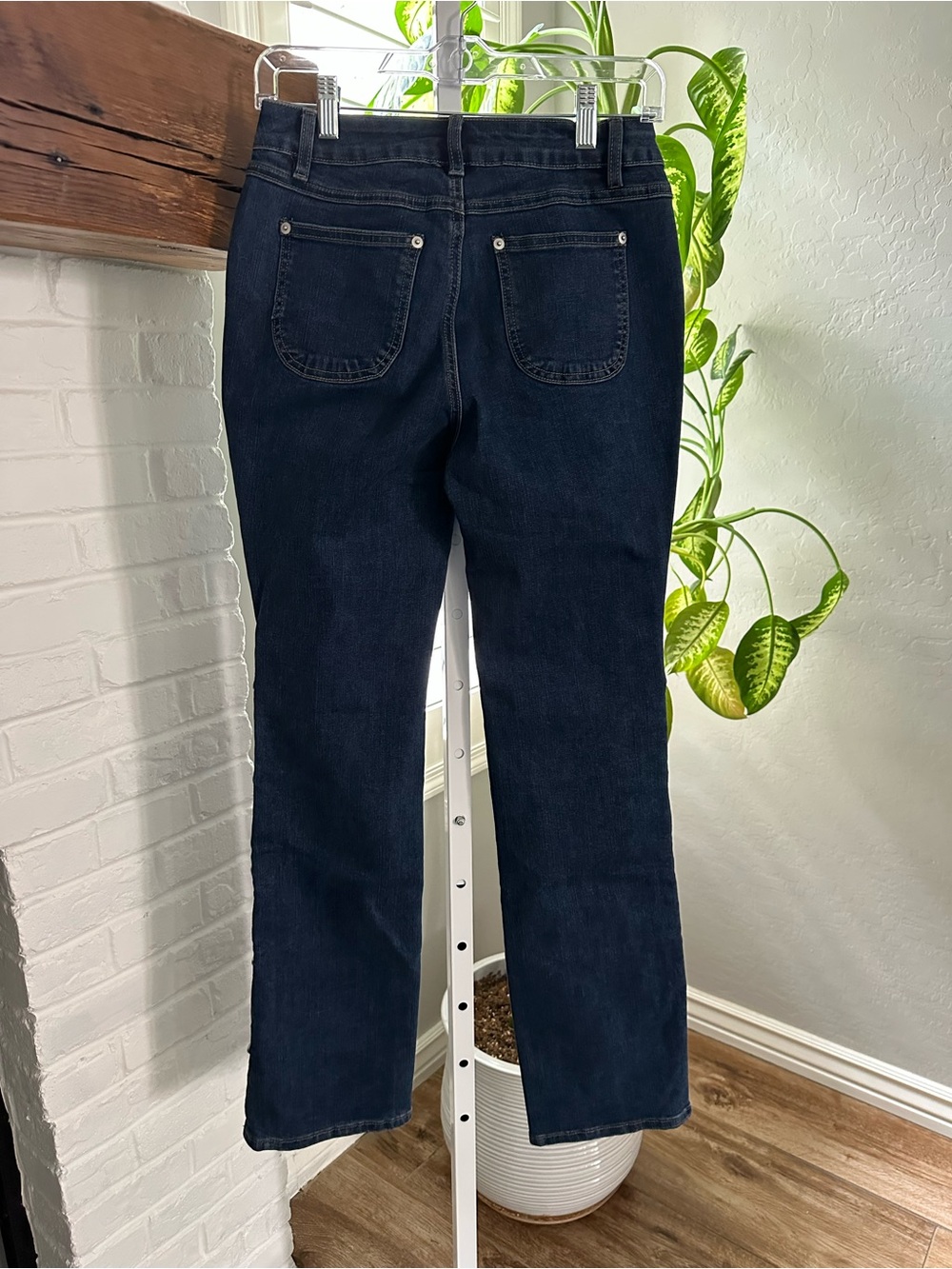 Classic Dark Blue High-Rise Women’s Jeans with Side Button Detail - Picture 11 of 11